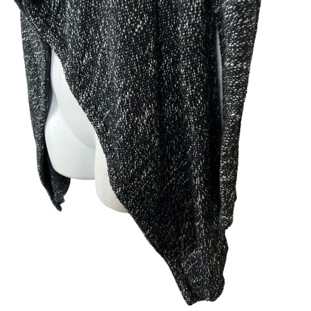 BNCI Women's Black & White size Large Open Cardigan Sweater Asymmetrical Jacket - Picture 10 of 16